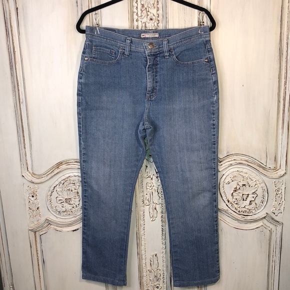 Lee Denim - Lee Classic Fit Straight Leg At The Waist Light Medium Wash Jeans Size 10P